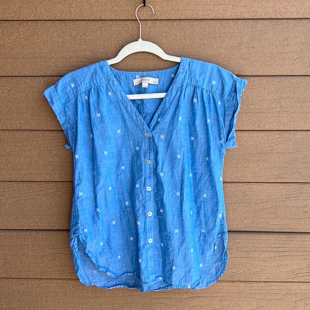 Loft | Chambray Button Down | XSP